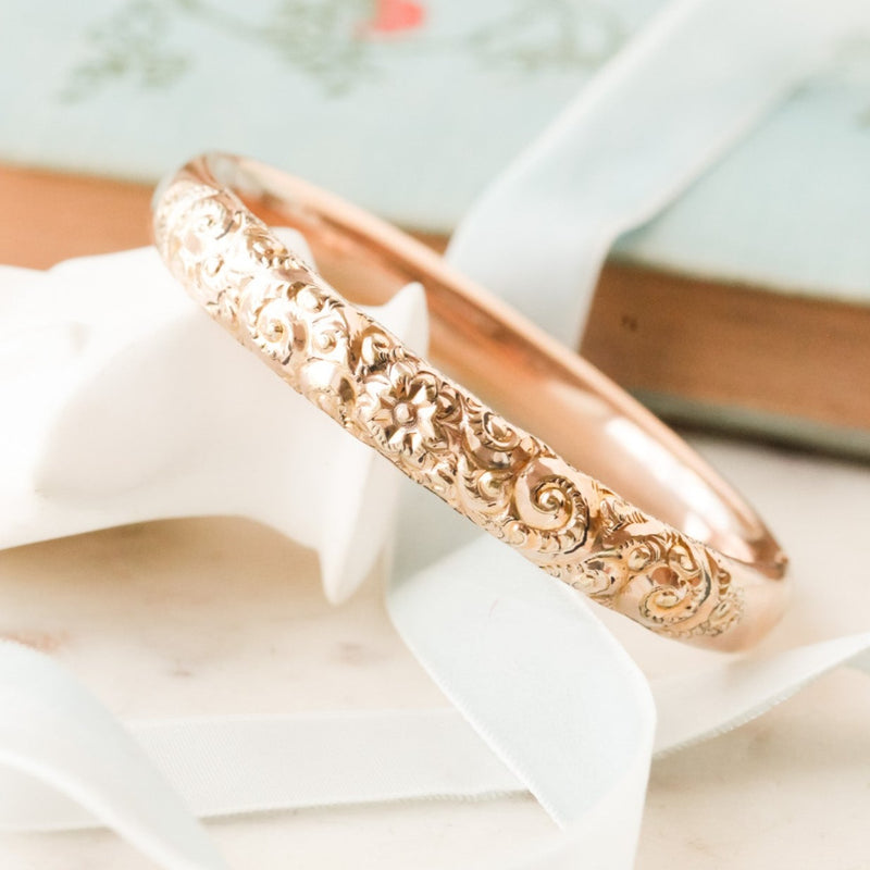 Linus Floral Bangle