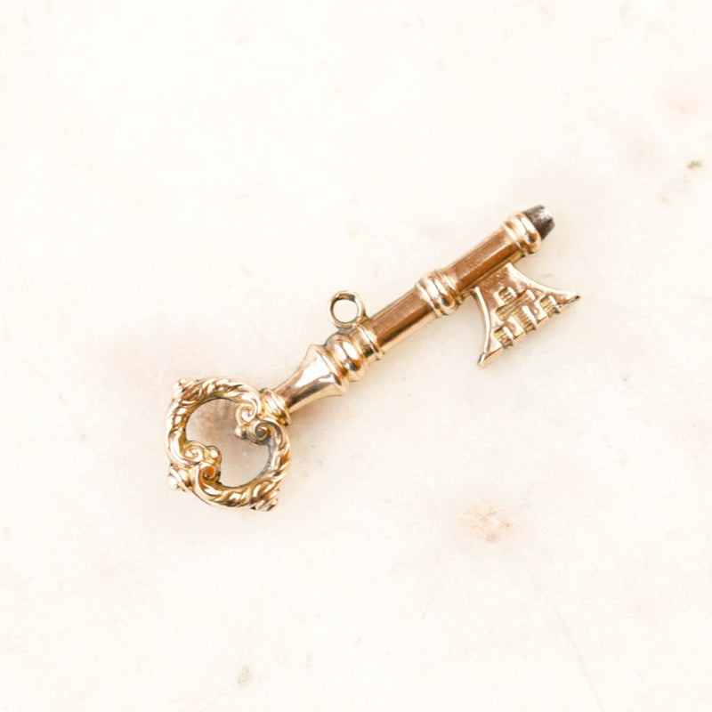 Farrah Skeleton Winding Key