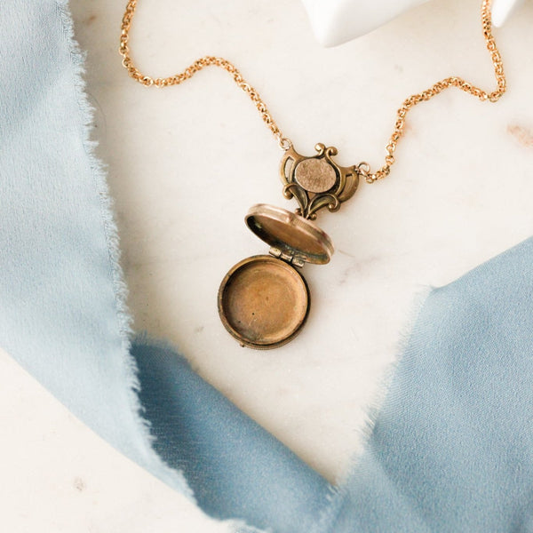 Fillie Floral Locket