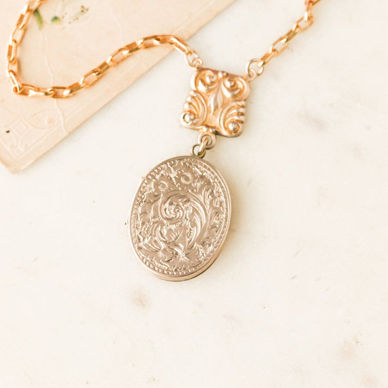 Liviette Engraved Locket